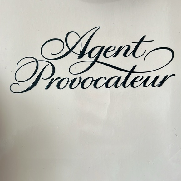 Agent Provacateur shopping bag with bow - Picture 5 of 5